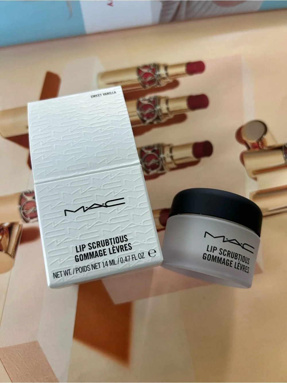 MAC Cosmetics Lip Scrubtious Lip Gommage Levres sweet vanilla lip scrub 14ml new